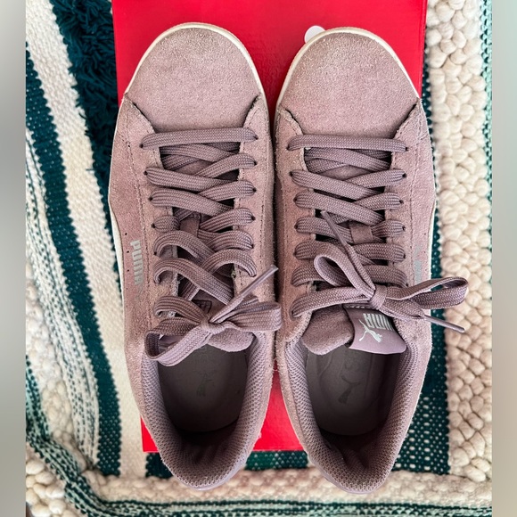 PUMA Ladies Vikky Suede Sneakers - Picture 6 of 7
